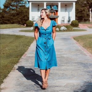 Who What Wear chambray midi dress